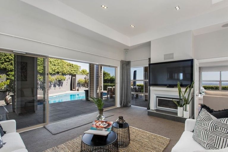 Photo of property in 3 Roystone Way, Huntsbury, Christchurch, 8022