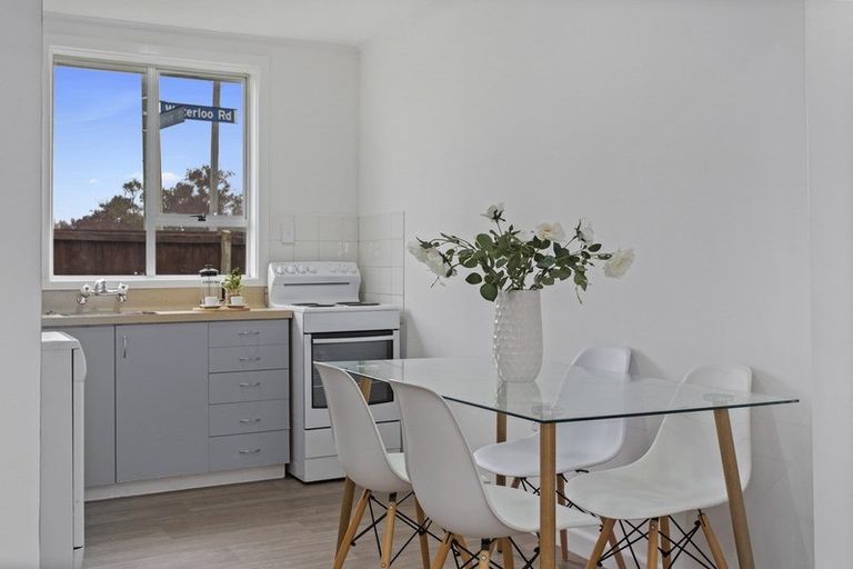 Photo of property in 2 Fulham Street, Islington, Christchurch, 8042