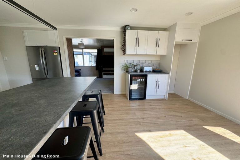 Photo of property in 43 Oakfield Crescent, Pukete, Hamilton, 3200