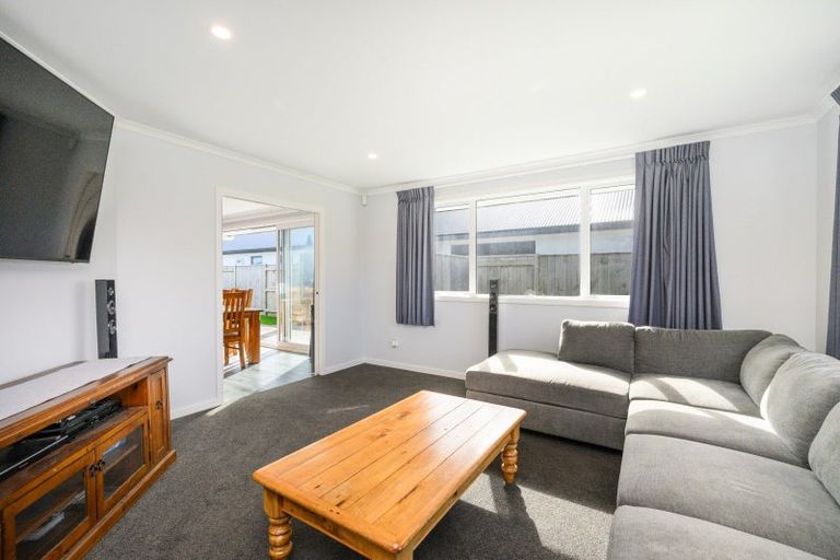 Photo of property in 6 Monarch Drive, Ashhurst, 4810