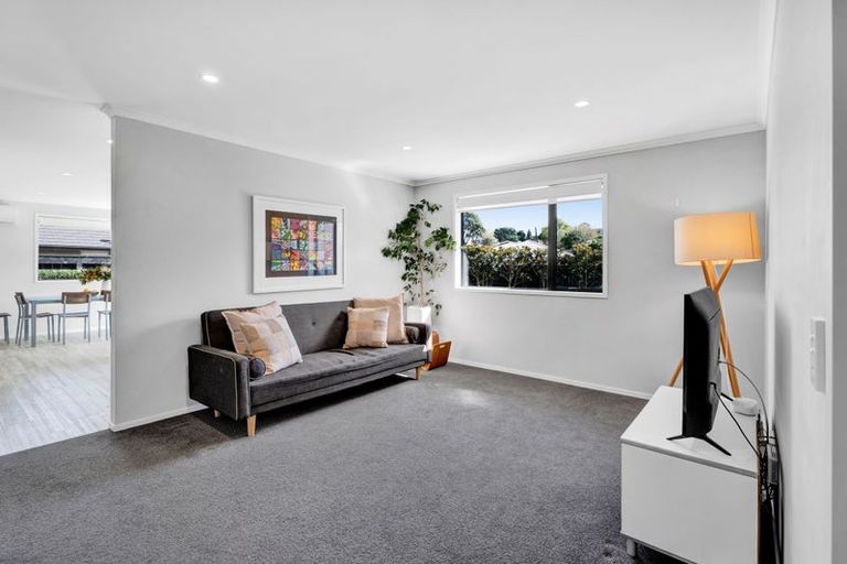 Photo of property in 60 Magnolia Drive, Westown, New Plymouth, 4310