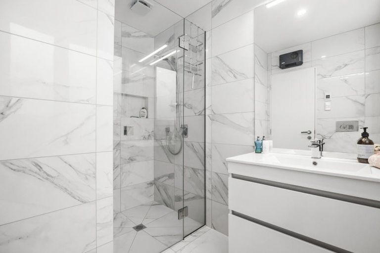 Photo of property in 1 Cairnhill Street, Maori Hill, Dunedin, 9010