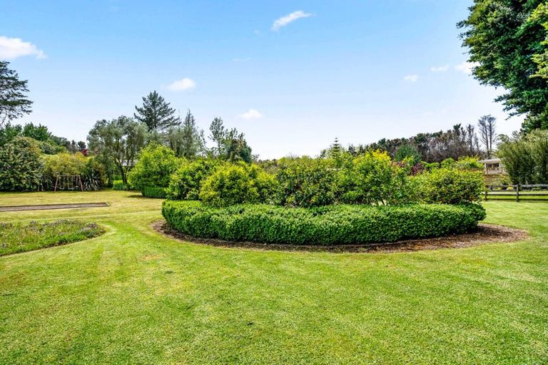Photo of property in 1220 Pipiwai Road, Ruatangata West, Whangarei, 0176