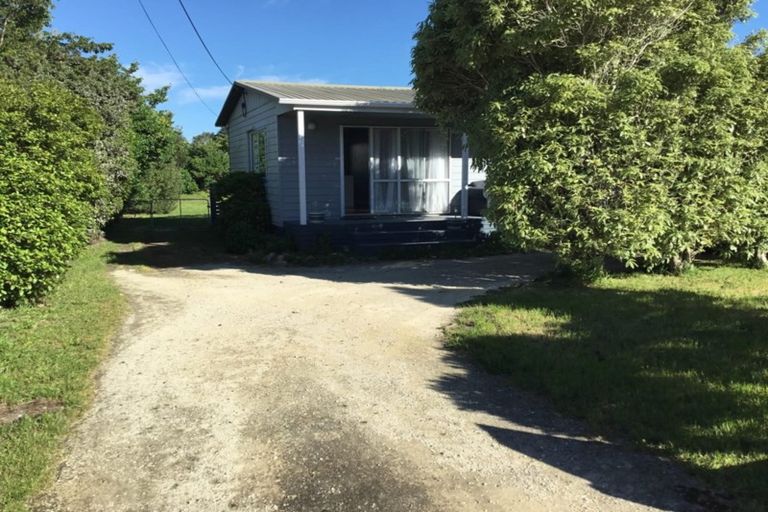 Photo of property in 1 Farrier Grove, Featherston, 5710