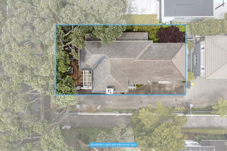 Photo of property in 270 Hurstmere Road, Takapuna, Auckland, 0622