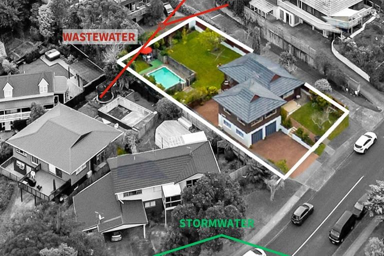 Photo of property in 8 Helvetia Drive, Browns Bay, Auckland, 0630