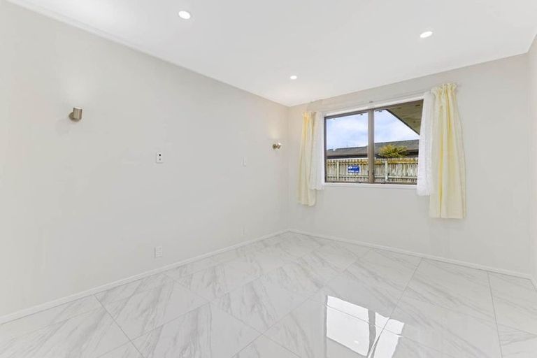 Photo of property in 1/71 Stonex Road, Papatoetoe, Auckland, 2025