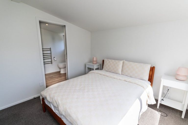 Photo of property in 23a Akaroa Drive, Maupuia, Wellington, 6022