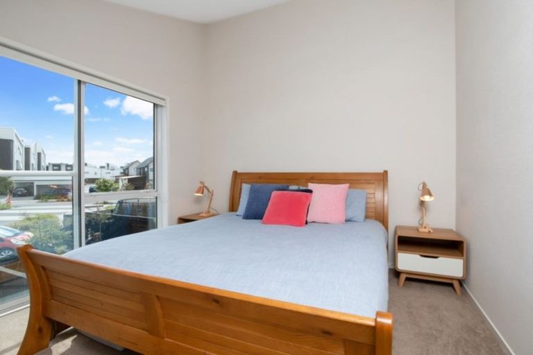 Photo of property in 142 Clark Road, Hobsonville, Auckland, 0616