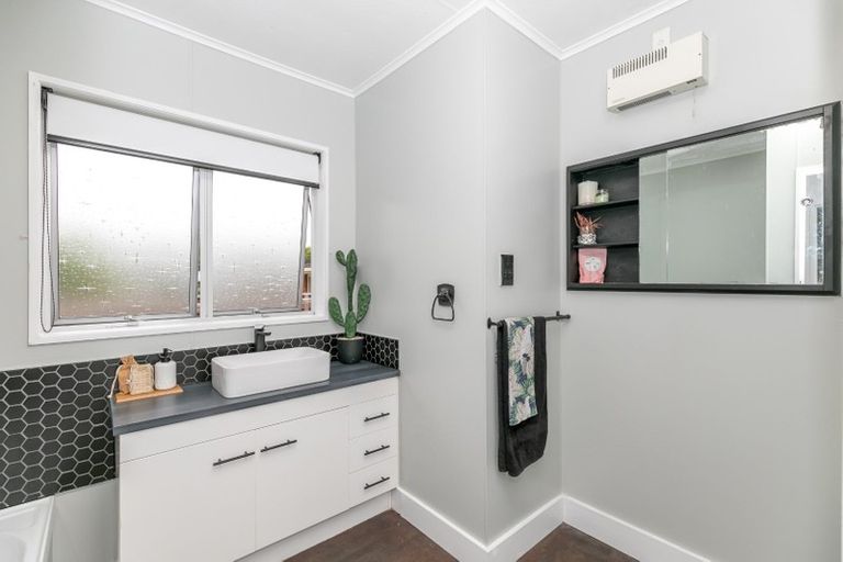 Photo of property in 7 Hooker Avenue, Chedworth, Hamilton, 3210