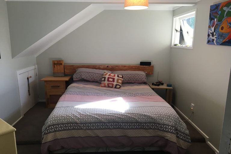 Photo of property in 38 Omokoroa Road, Omokoroa, 3114