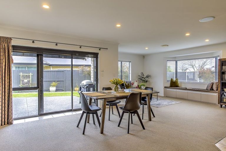 Photo of property in 2 Mosslea Court, Rototuna North, Hamilton, 3210