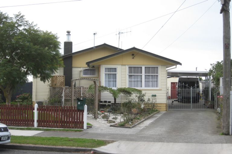Photo of property in 12 Barnard Avenue, Maraenui, Napier, 4110