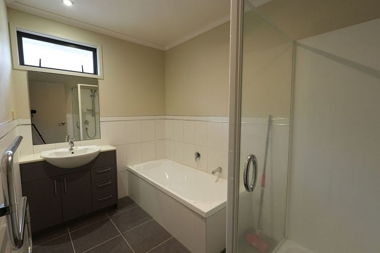 Photo of property in 40 Greenbough Lane, Greenhithe, Auckland, 0632