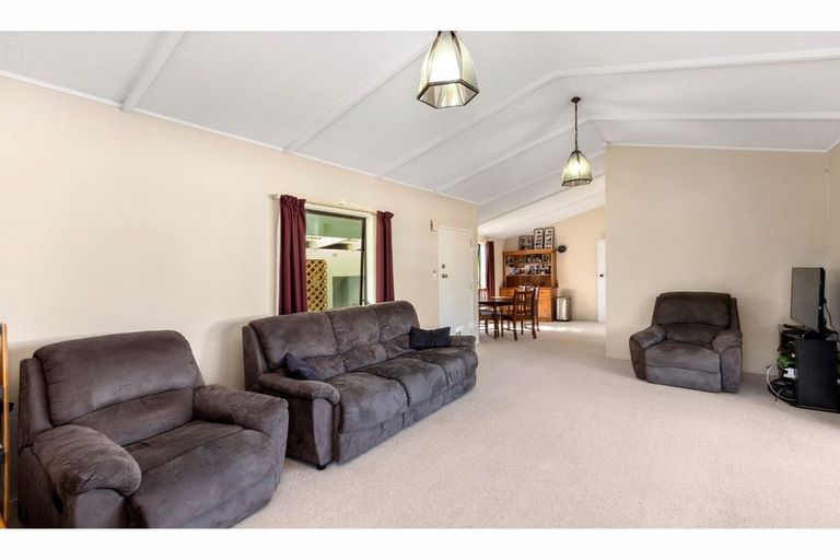 Photo of property in 9 Opal Place, Chartwell, Hamilton, 3210