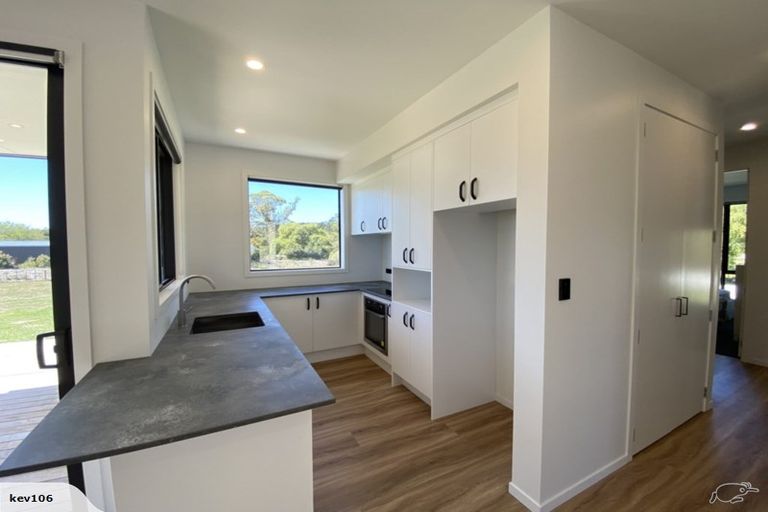 Photo of property in 1502 Weranui Road, Wainui, Silverdale, 0994