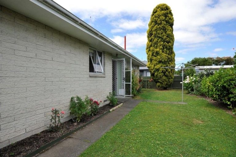 Photo of property in 4/414 Saint Aubyn, Hastings, 4122