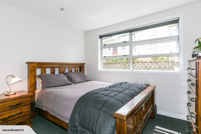 Photo of property in 9a Saint Hill Lane, Havelock North, 4130
