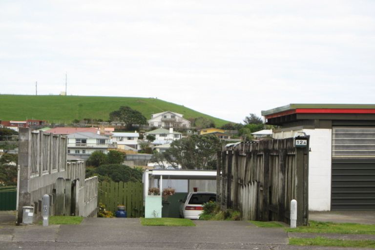 Photo of property in 12a Carver Place, Lynmouth, New Plymouth, 4310