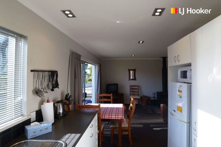 Photo of property in 8 Camp Street, Broad Bay, Dunedin, 9014