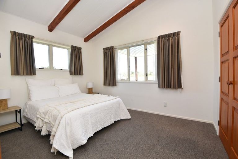 Photo of property in 3341 State Highway 2, Clareville, Carterton, 5713