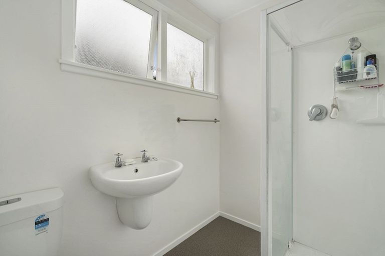 Photo of property in 8 Turkington Street, Tawa, Wellington, 5028