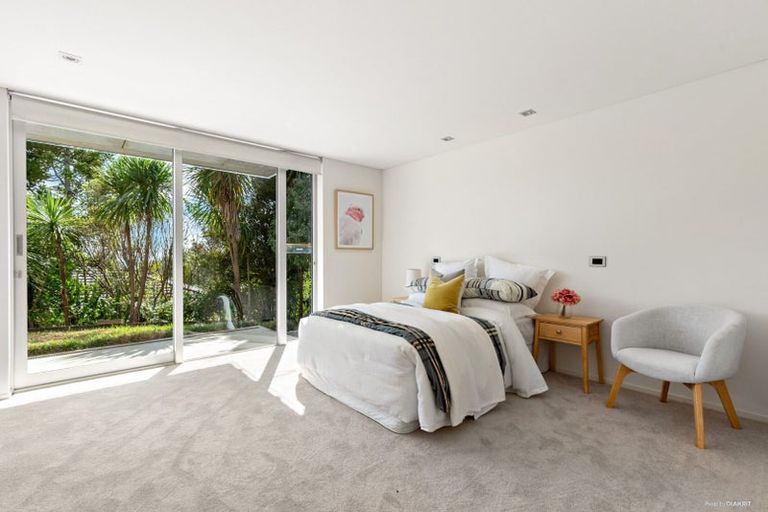 Photo of property in 25 Braemar Road, Castor Bay, Auckland, 0620