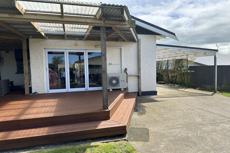 Photo of property in 5 Kitchener Street, Eltham, 4322