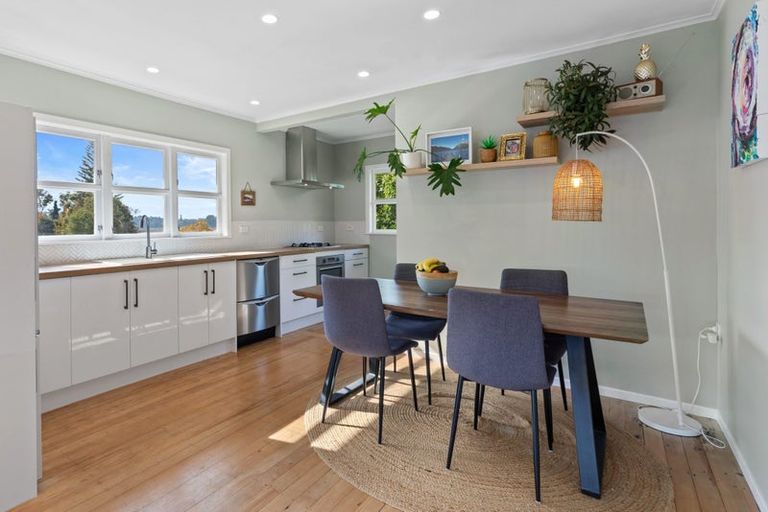 Photo of property in 6b Waikareao Way, Brookfield, Tauranga, 3110