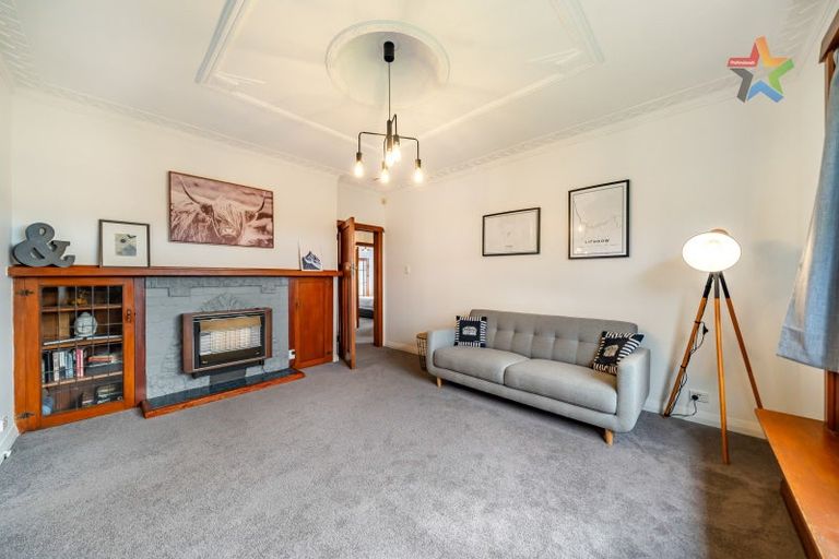 Photo of property in 22 Fuller Grove, Woburn, Lower Hutt, 5010