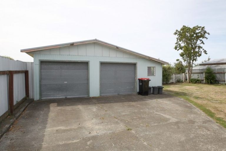 Photo of property in 12 Folkestone Drive, Flaxmere, Hastings, 4120