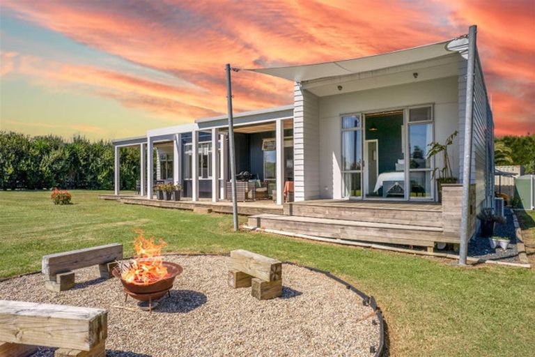 Photo of property in 118 Landing Road, Kerikeri, 0230
