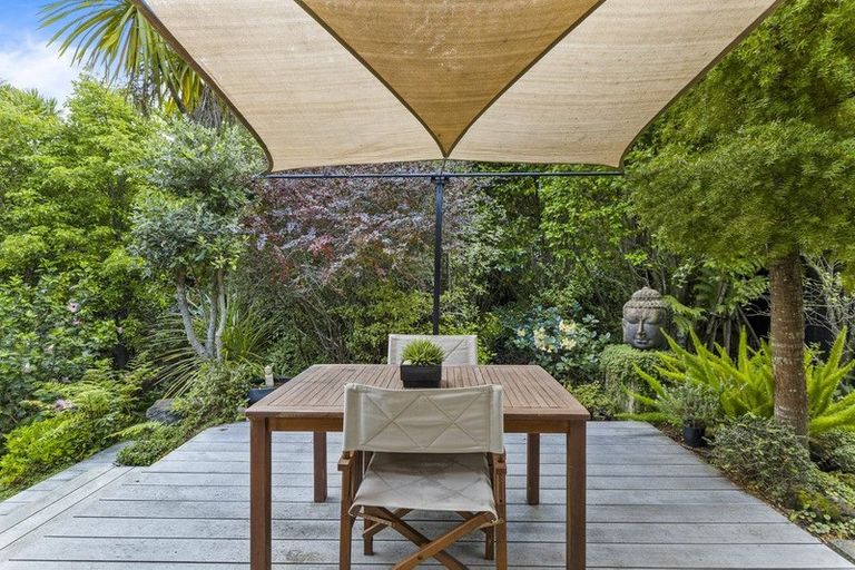 Photo of property in 3/34 Heathcote Road, Castor Bay, Auckland, 0620