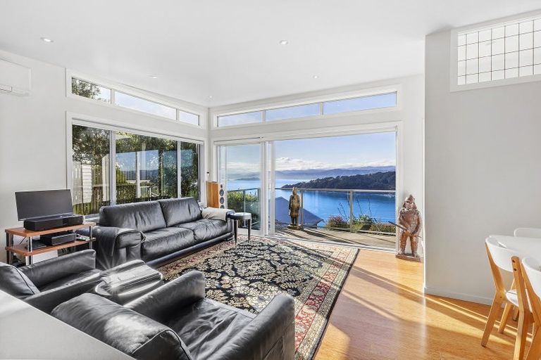 Photo of property in 56a Roseneath Terrace, Roseneath, Wellington, 6011
