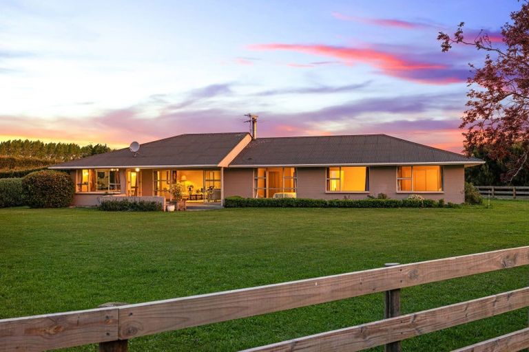 Photo of property in 755 Sandy Knolls Road, West Melton, Christchurch, 7675