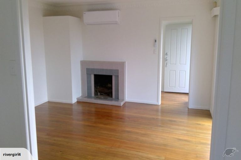 Photo of property in 20 Blease Street, New Lynn, Auckland, 0600