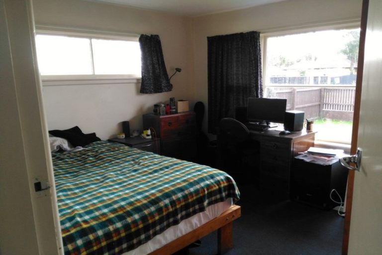 Photo of property in 2/129 Maidstone Road, Ilam, Christchurch, 8041