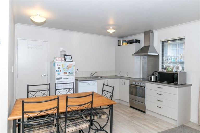 Photo of property in 30a Glenview Terrace, Glenview, Hamilton, 3206