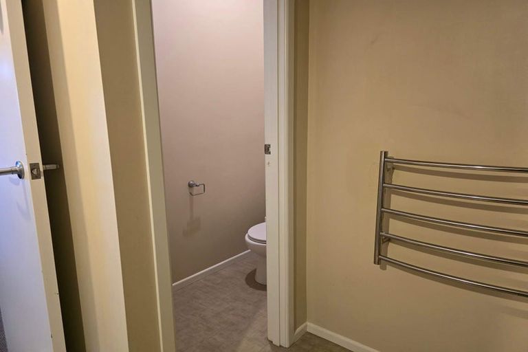 Photo of property in 4 O'dowd Road, Taradale, Napier, 4112