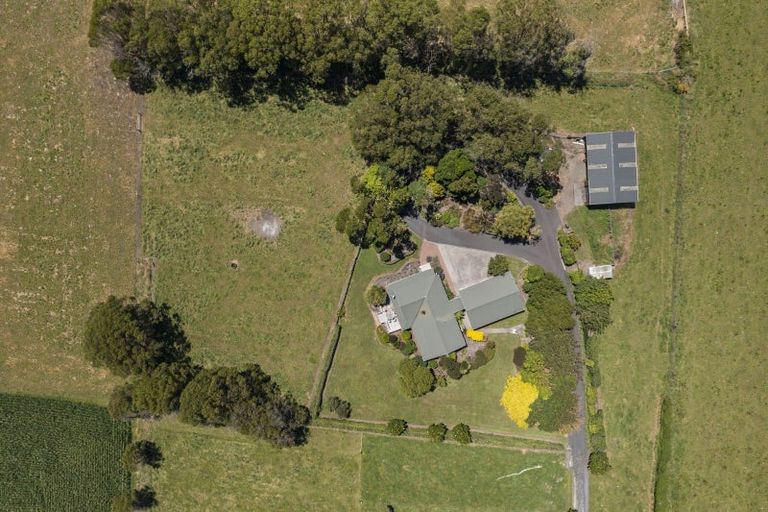 Photo of property in 90 Wirihana Road, Hawera, 4674