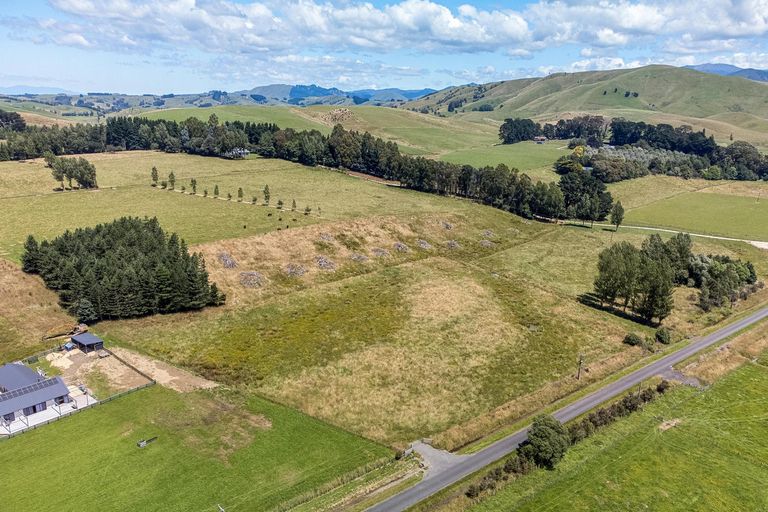 Photo of property in 273 Mikimiki Road, Mikimiki, Masterton, 5881