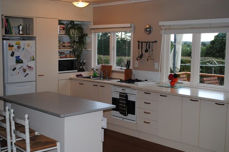 Photo of property in 70 Mclarin Road, Glenbrook, Waiuku, 2681