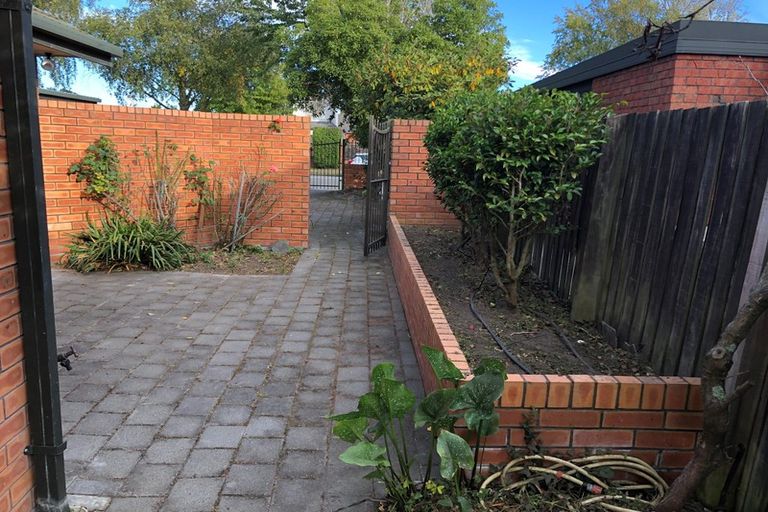 Photo of property in 22 Apsley Drive, Russley, Christchurch, 8042