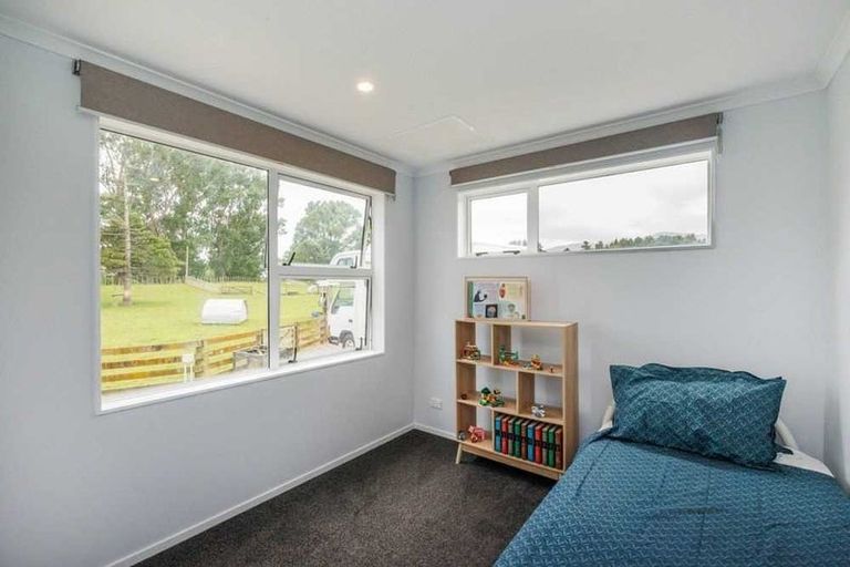 Photo of property in 78 Tamatarau Road, Tokomaru, Palmerston North, 4474