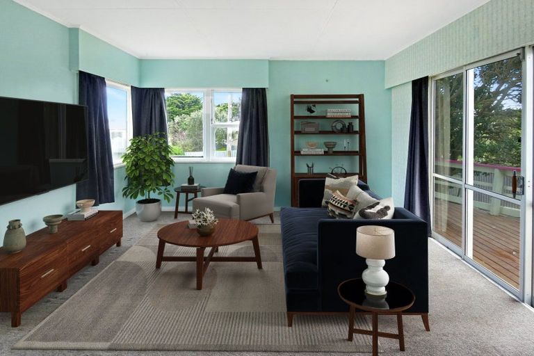 Photo of property in 35 Ruanui Street, Himatangi Beach, Foxton, 4891