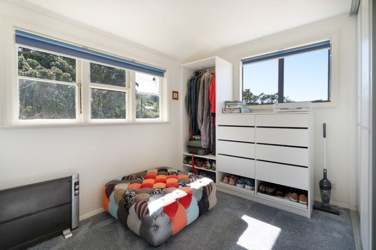 Photo of property in 62 Franklyn Road, Tawa, Wellington, 5028