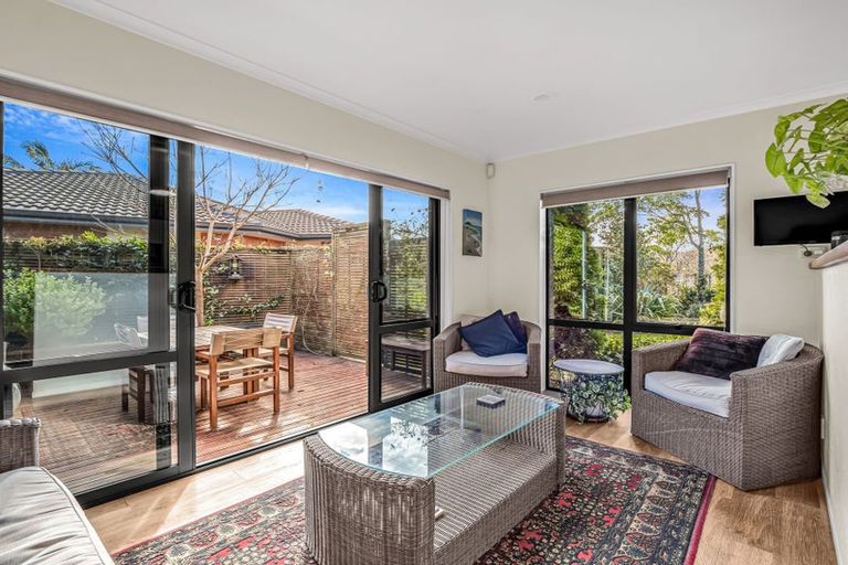 Photo of property in 16 Saint Kilda Place, Papamoa Beach, Papamoa, 3118
