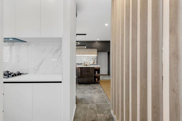 Photo of property in 6 Bendridge Street, Flat Bush, Auckland, 2019