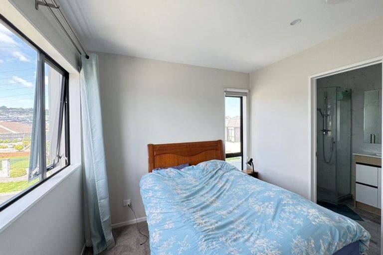 Photo of property in 2 Freshland Drive, Flat Bush, Auckland, 2019