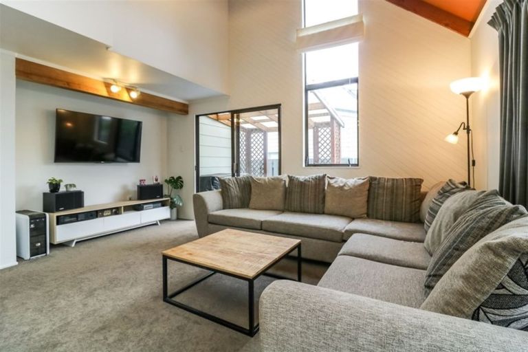 Photo of property in 15 Union Street, Claudelands, Hamilton, 3214